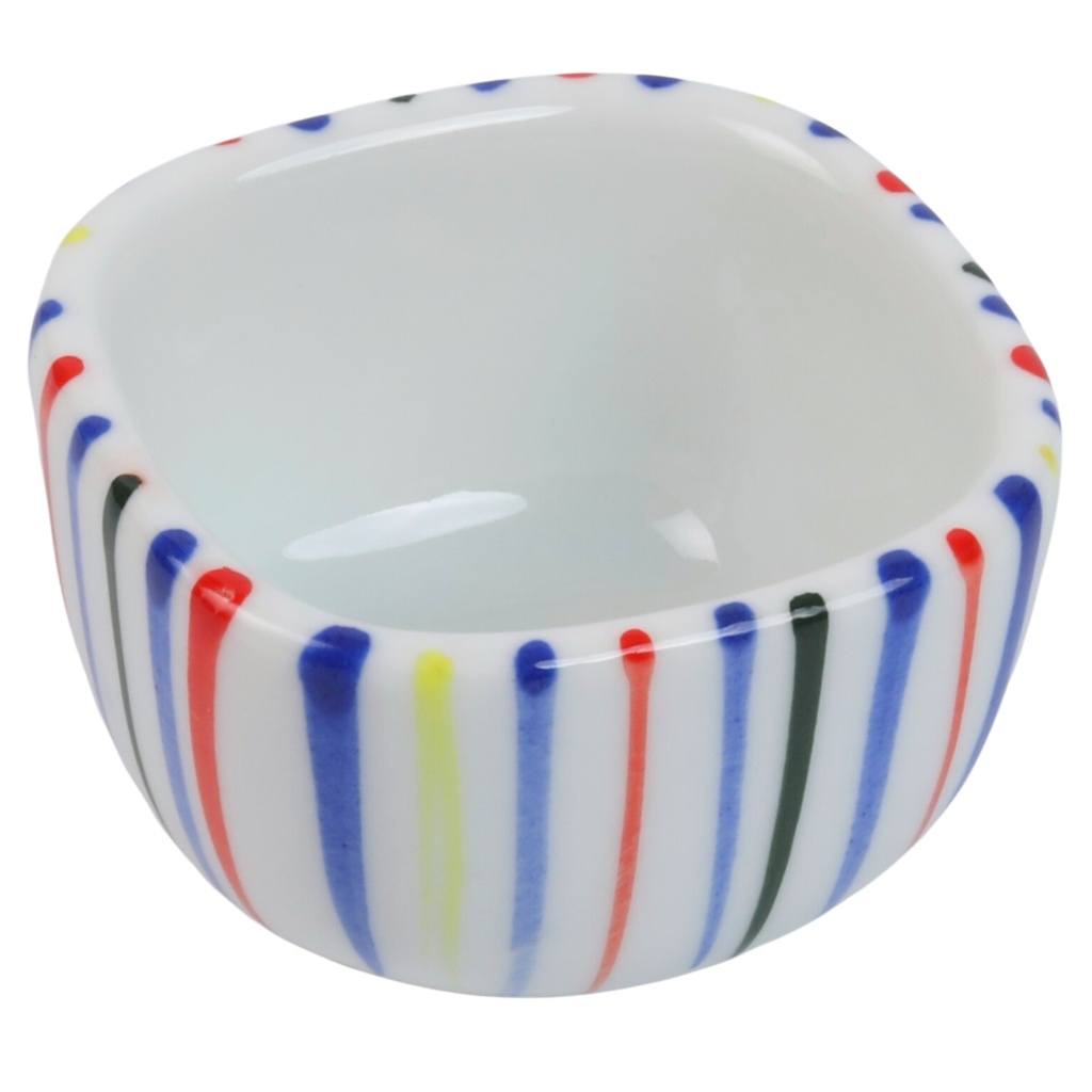 ถ้วยสี่เหลี่ยมโอกินาวา 2.5 นิ้ว